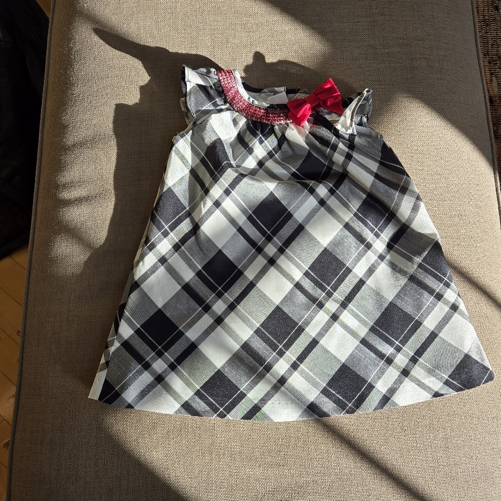Baby's Black & White Plaid, Red Bow Holiday Dress, Gymboree, Size 12-18 Months